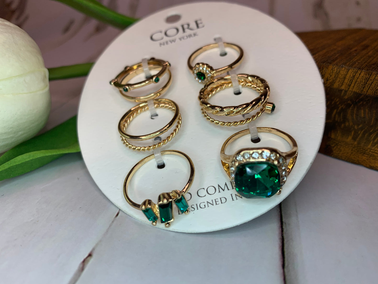 CLORIS CRYSTAL AND GOLDTONE 9 RING SET