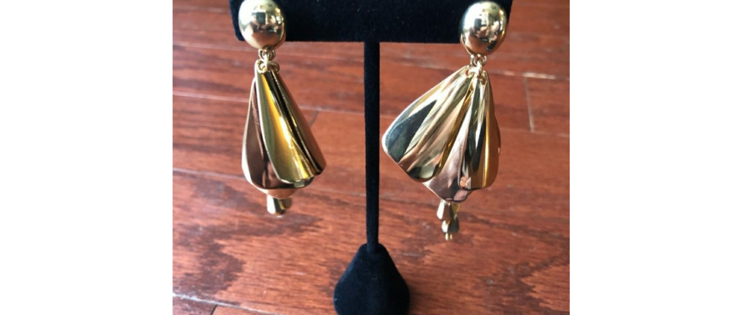 Pretty Petals Earrings