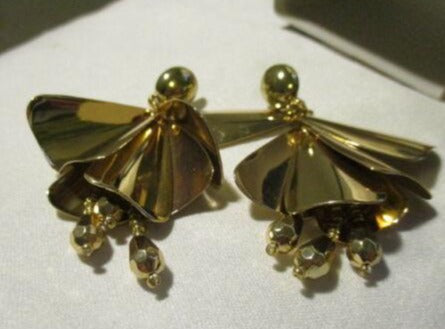 Pretty Petals Earrings