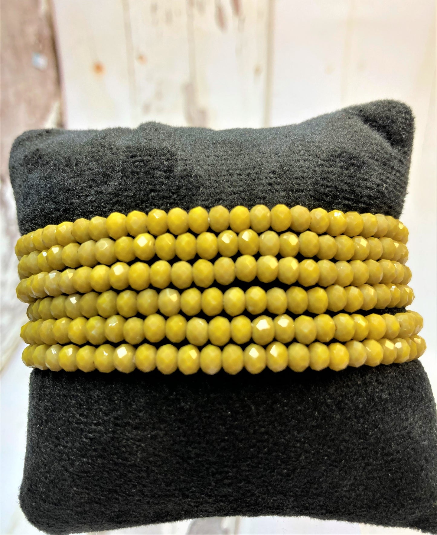 TRI-TONE BAR AND OLIVE BRACELET SET